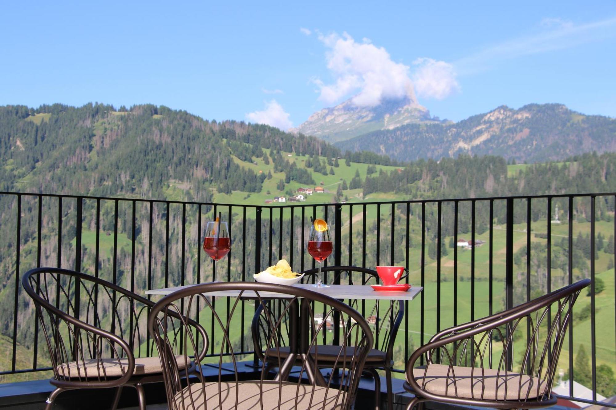 Hotel Alpenrose Dolomites لا فالي المظهر الخارجي الصورة